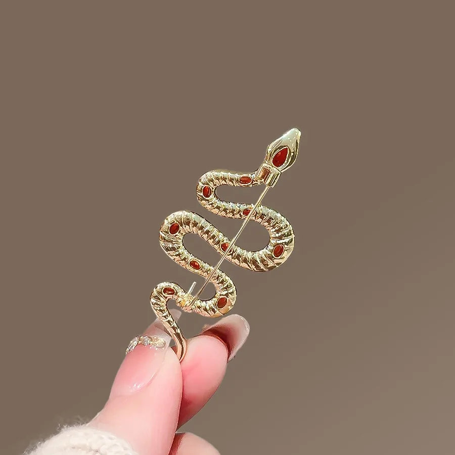 Floral brooch product image