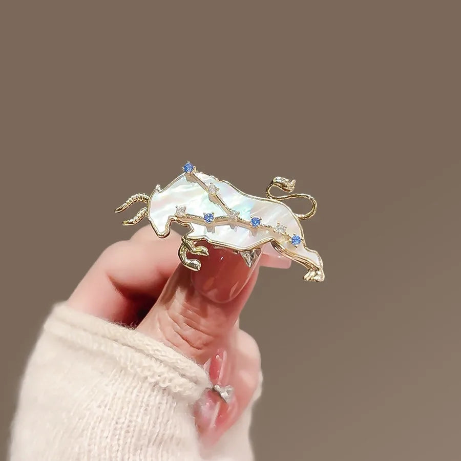 Floral brooch product image
