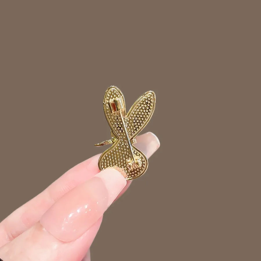 Floral brooch product image