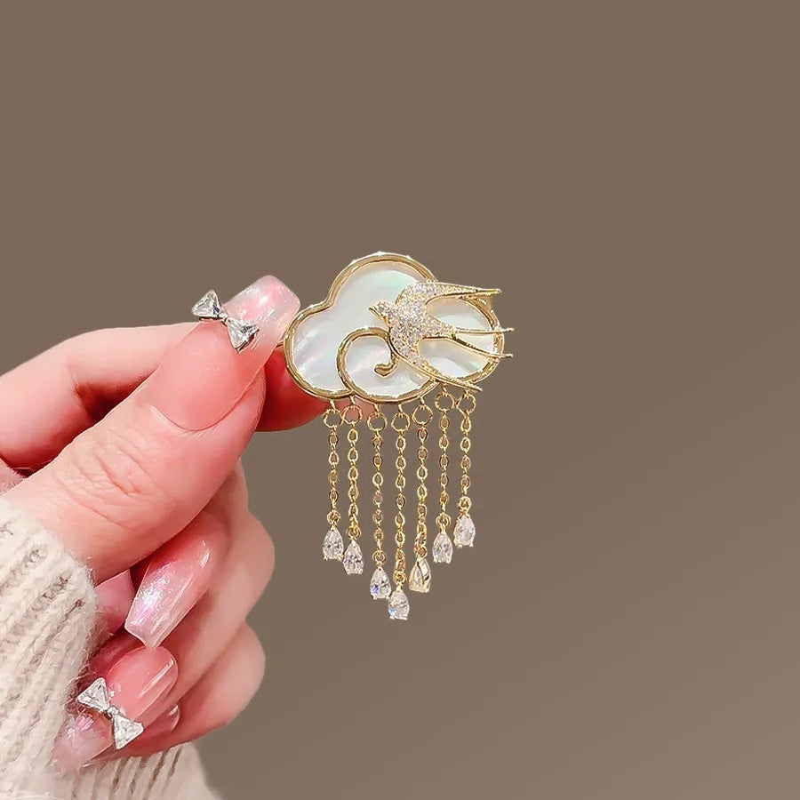 Floral brooch product image