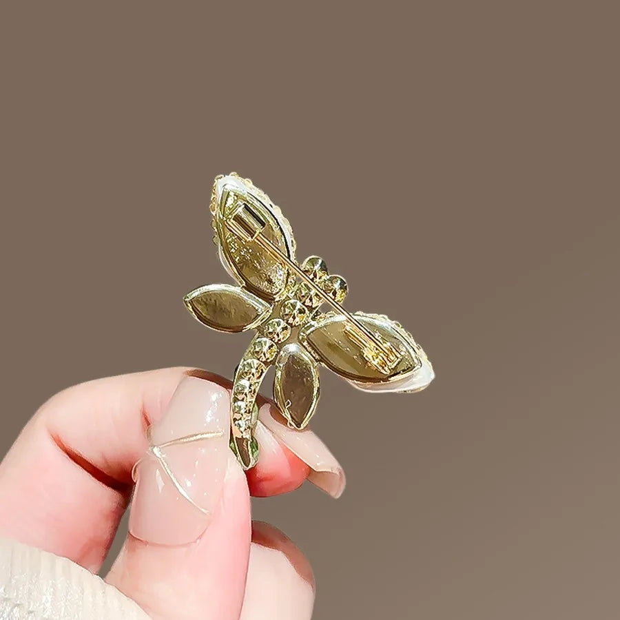 Floral brooch product image