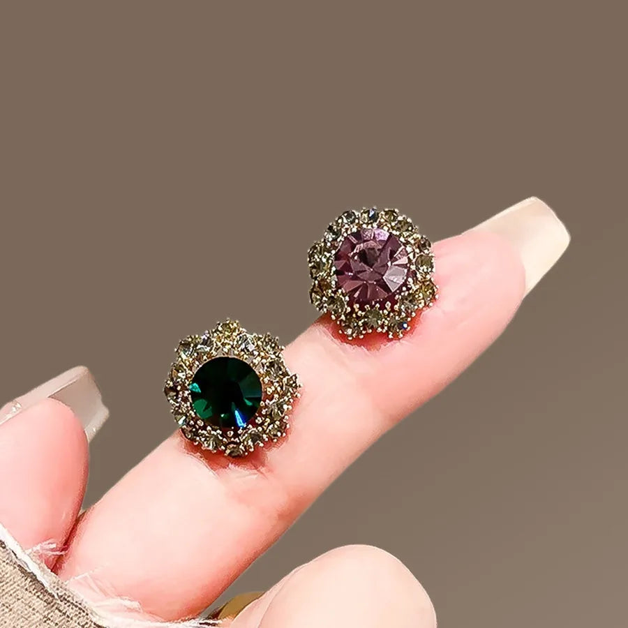 Decorative brooch product image