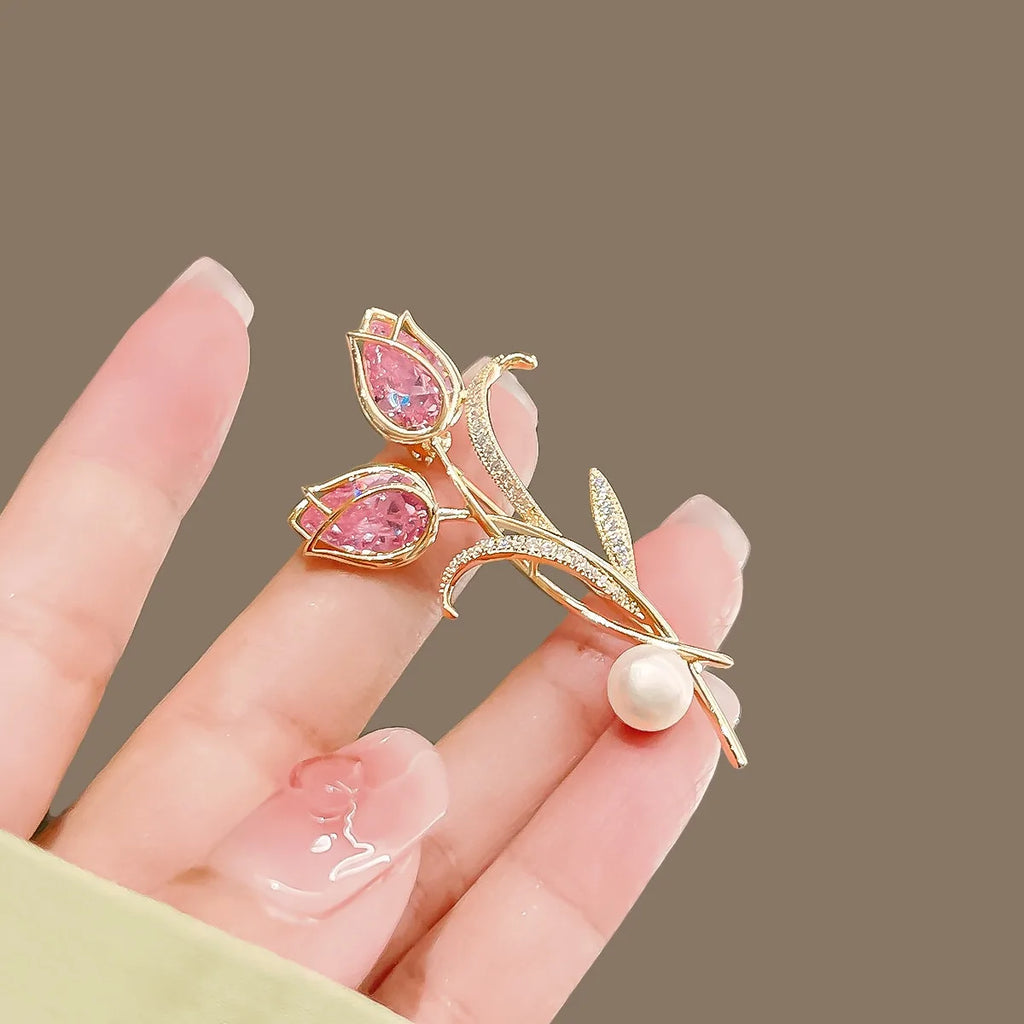 Tulip brooch product image