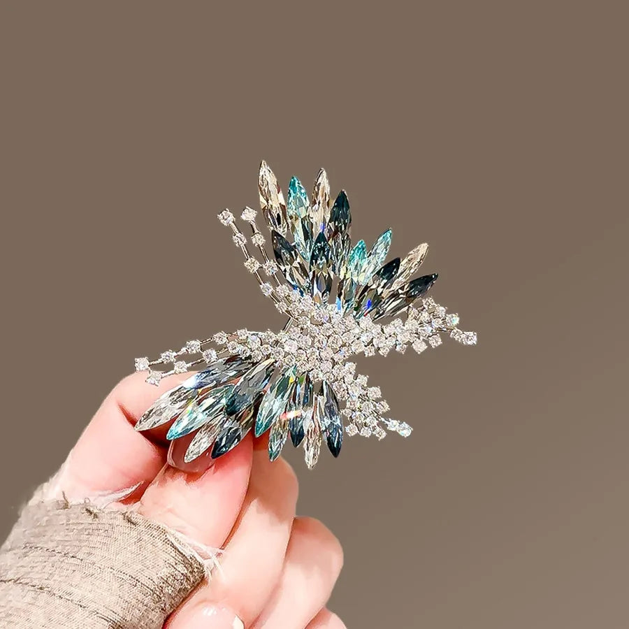 Floral brooch product image