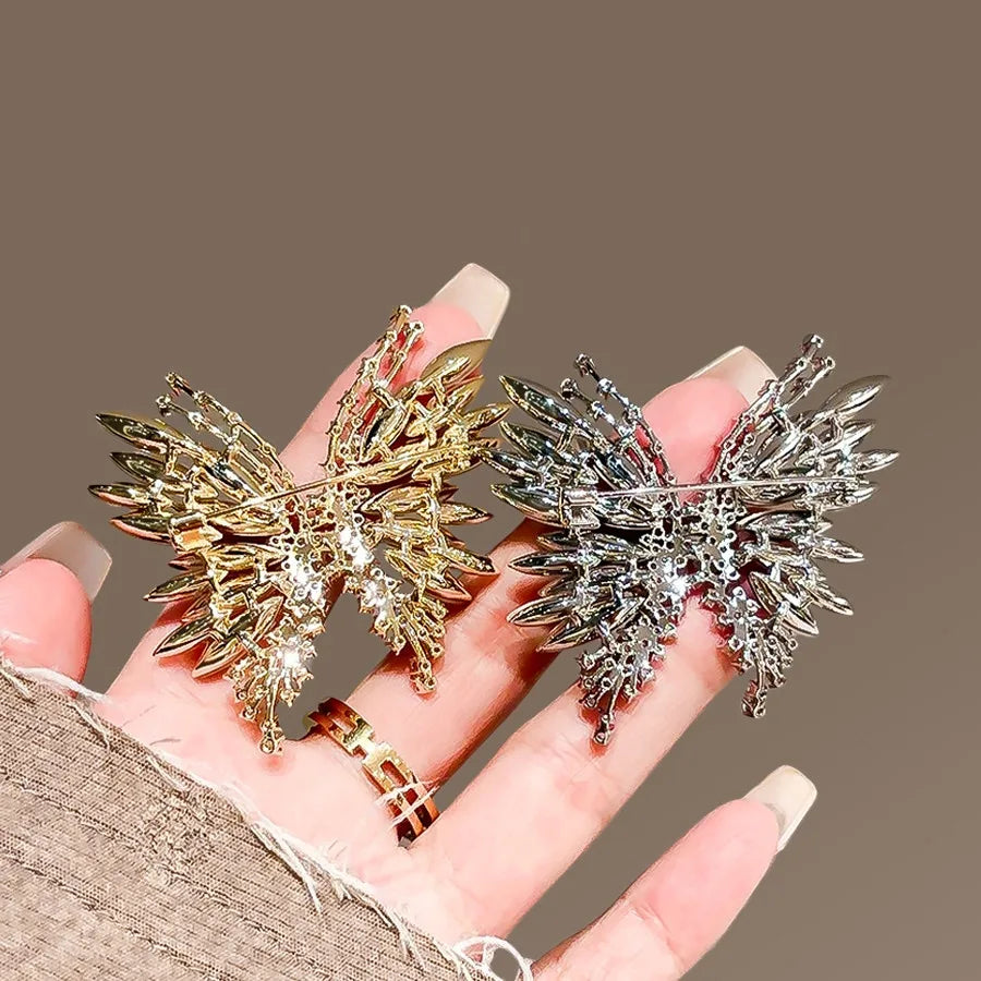 Floral brooch product image