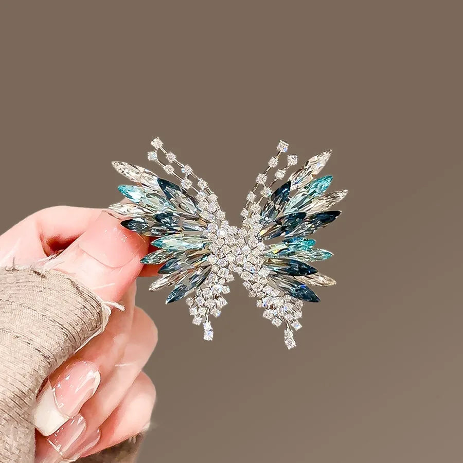 Blue Gradient Crystal Butterfly brooch variant image