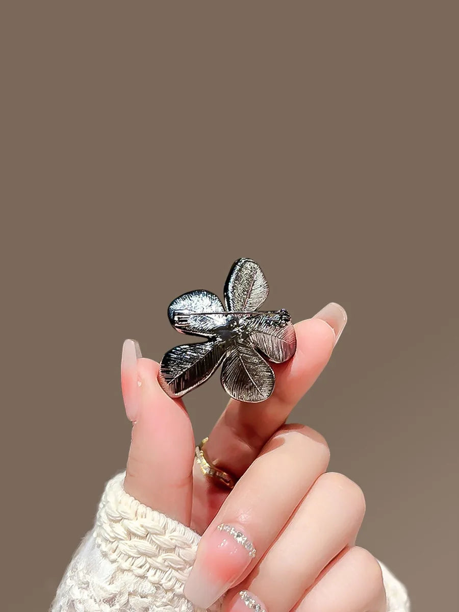 Flower brooch product image