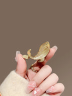 Floral brooch product image
