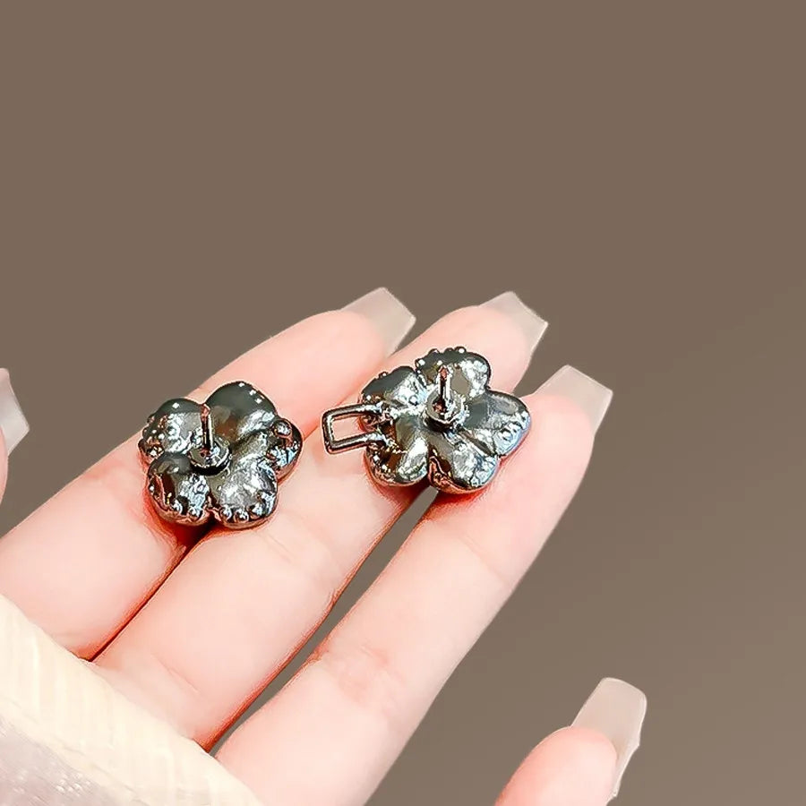 Camellia waist adjustment pin product image
