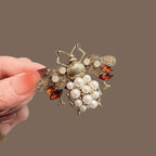 Bee brooch - product image 1