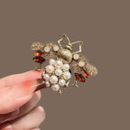Bee brooch - product image 5