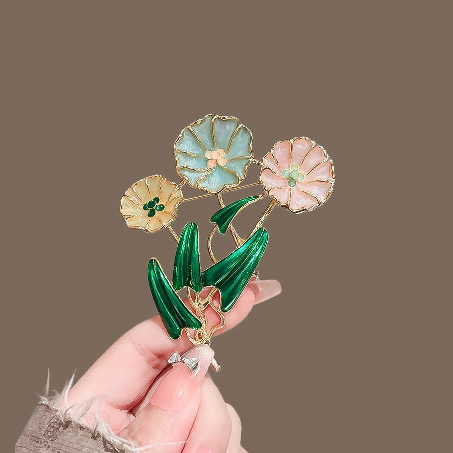 Floral brooch - product image 5