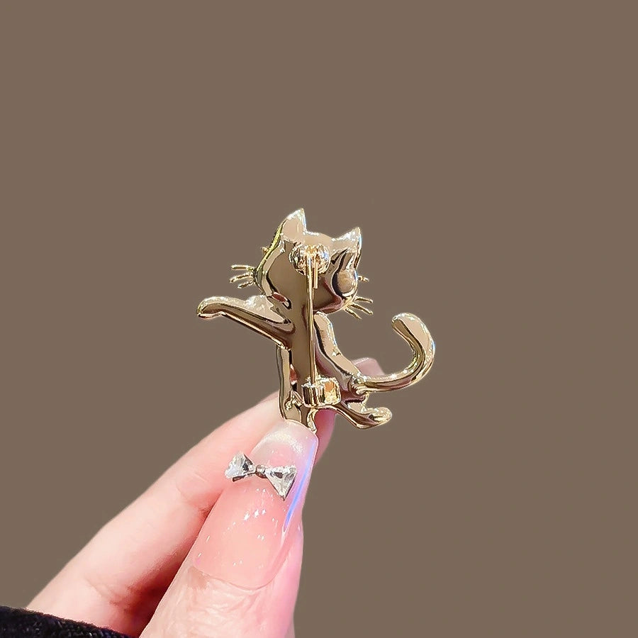 Cat brooch - product image 4