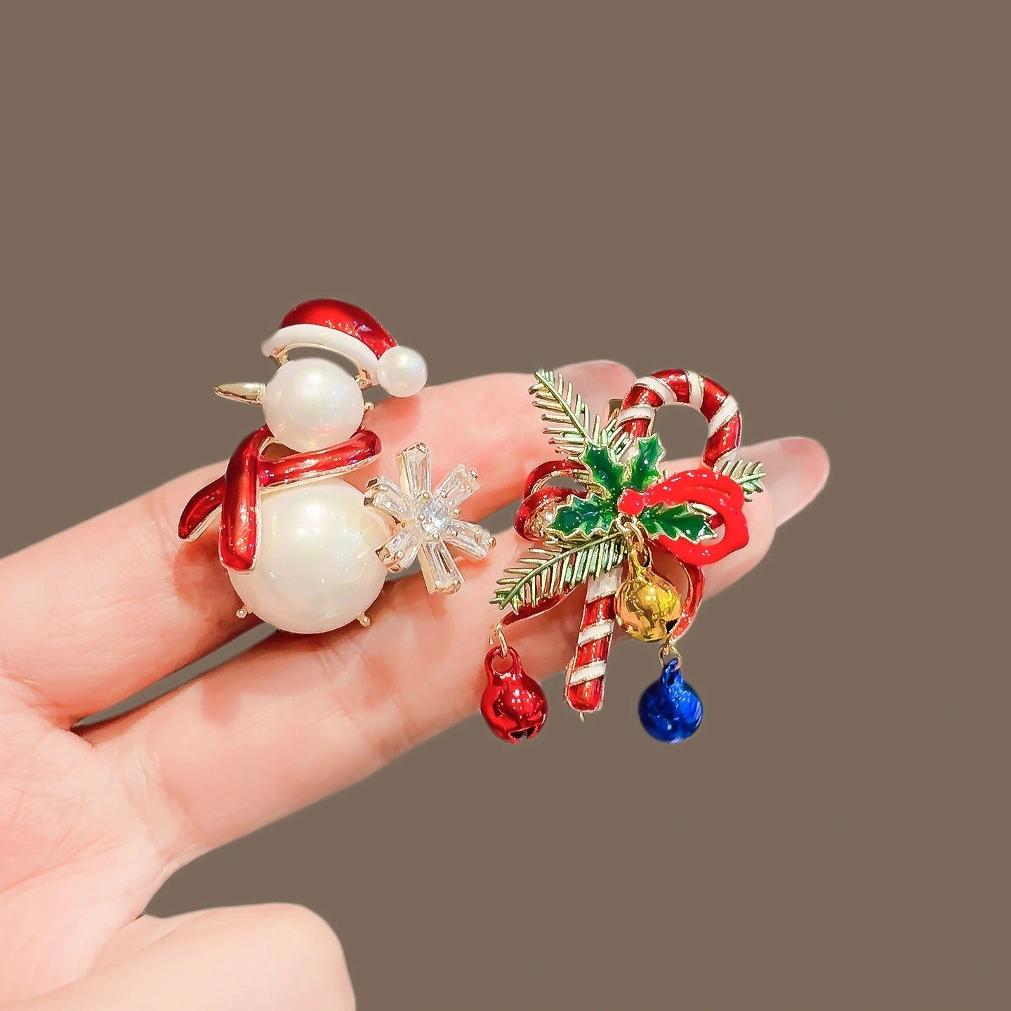 Snowflake brooch - product image 2
