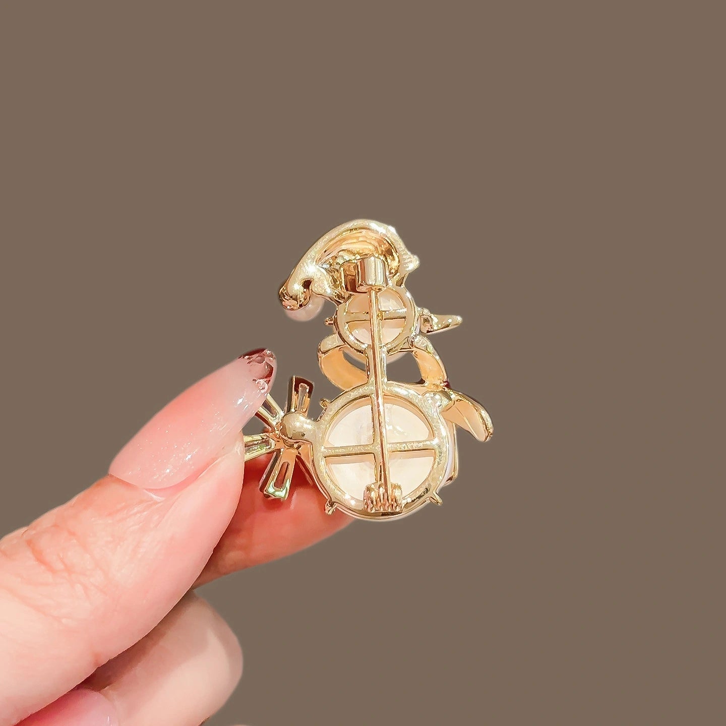 Snowflake brooch - product image 4