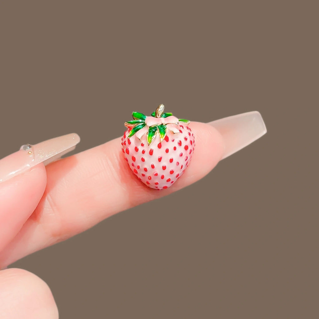 Strawberry brooch - product image 2