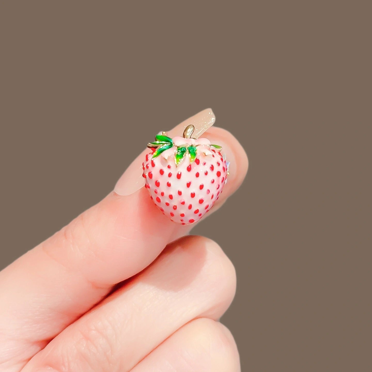 Strawberry brooch - product image 3