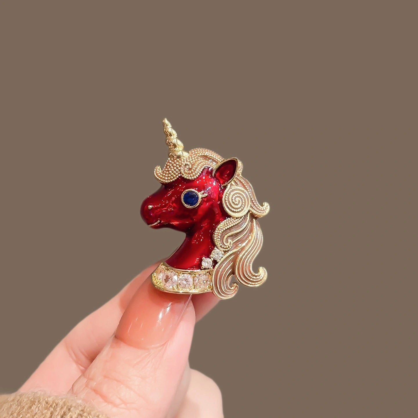 Unicorn brooch - Unicorn variant image