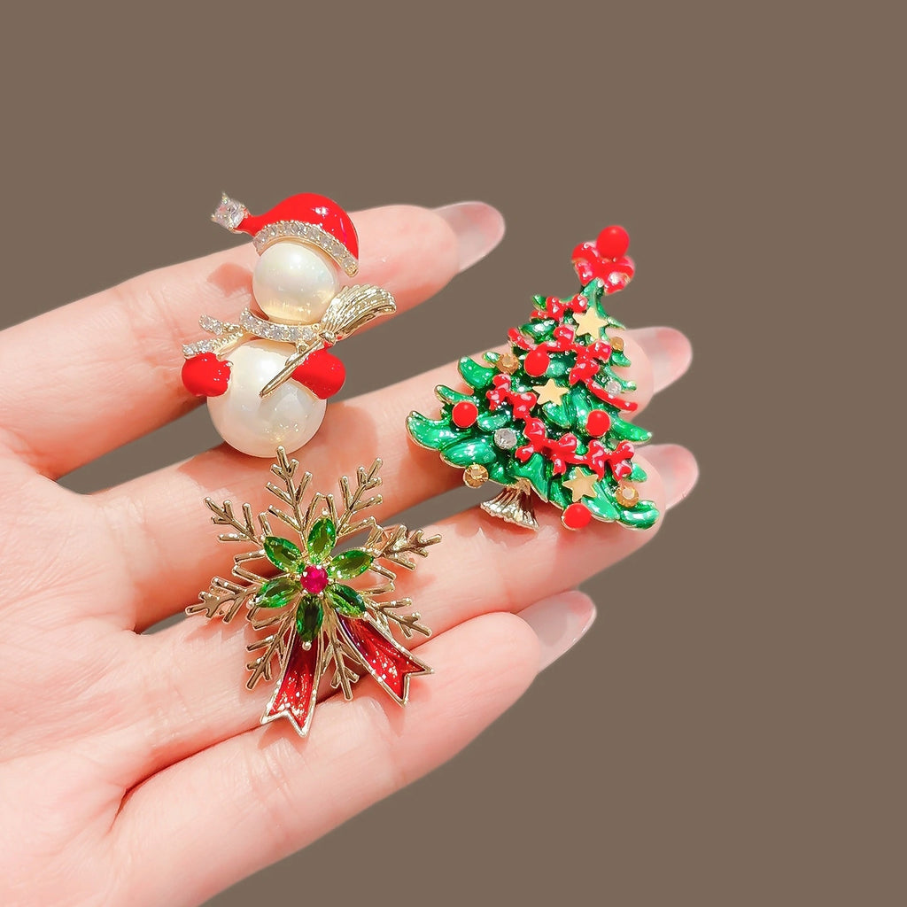 Floral brooch - product image 2