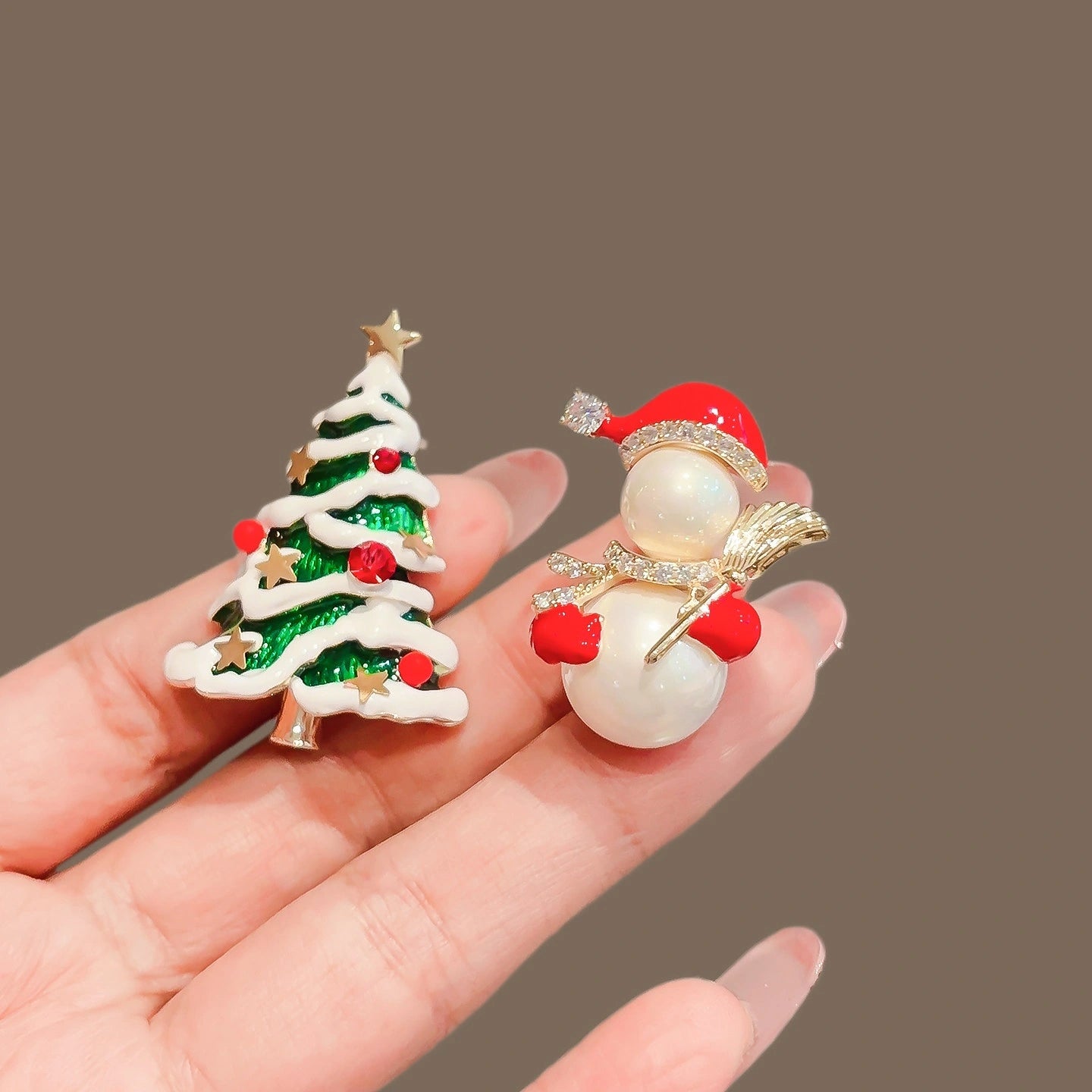 Floral brooch - product image 5