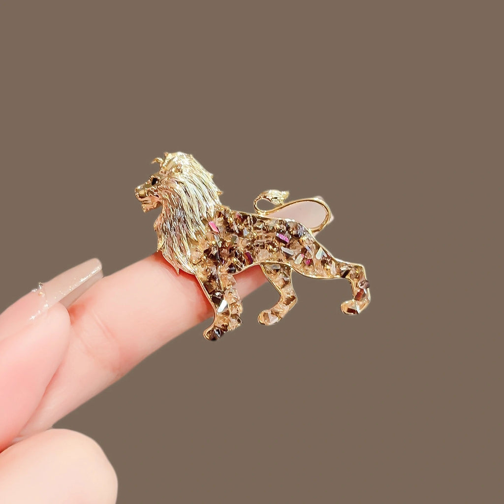 Lion brooch - product image 3