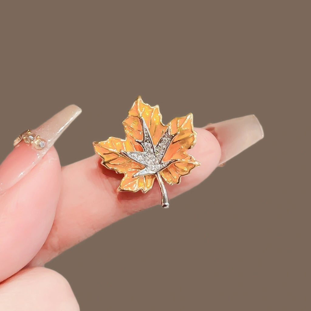 Maple Leaf brooch - product image 2