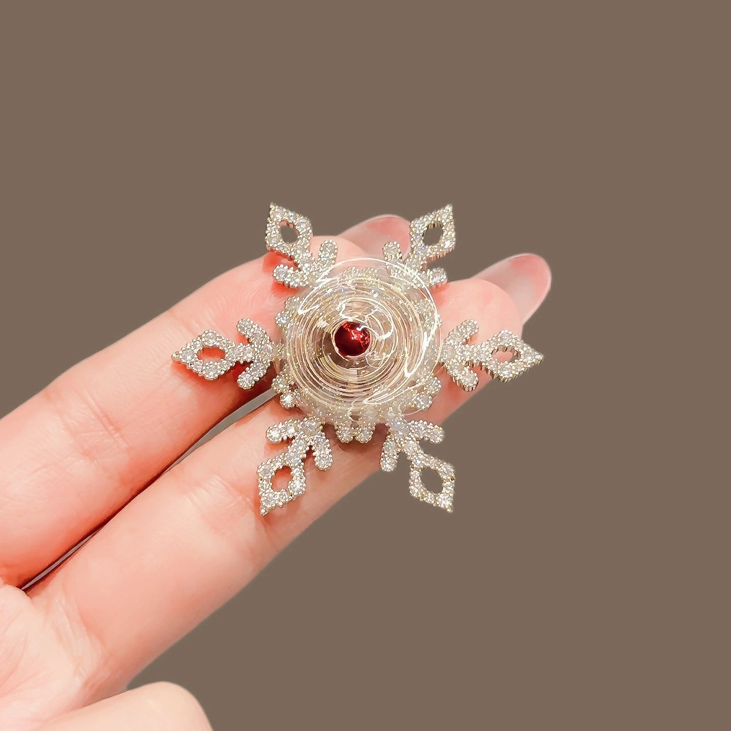 Snowflake brooch - product image 3