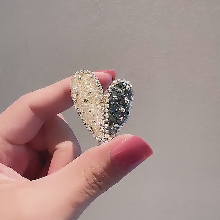 Asymmetrical Heart Brooch Pin - Small Collar Gift product video