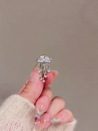 Mini Jellyfish Brooch Pin - Coastal Gift product video