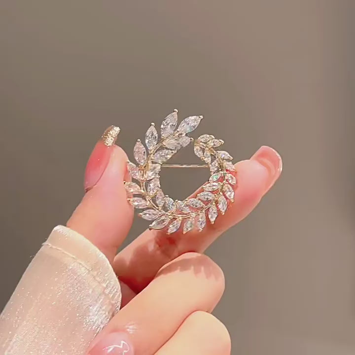 Polished Collar Brooch Pin - Neutral Layering Gift product video