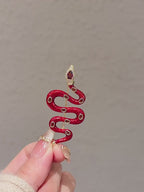 Red Snake Brooch - Zodiac Gift product video