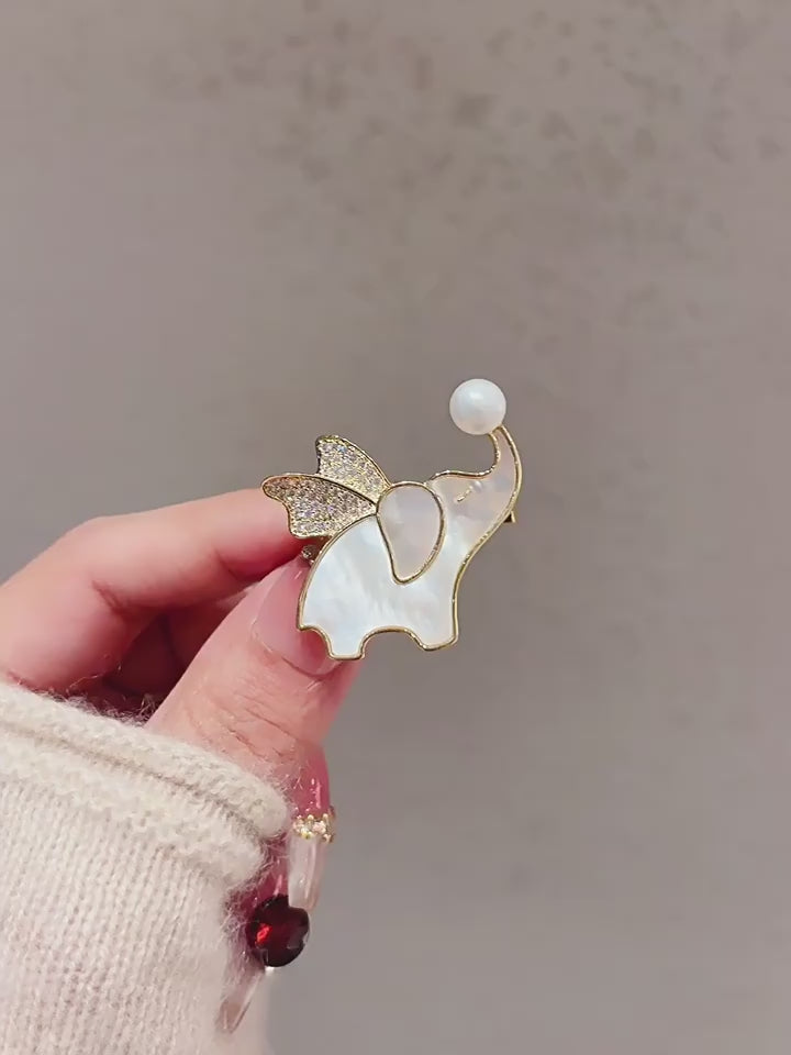 Pearl Elephant Brooch - Animal Gift product video