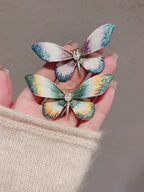 Wing-Inspired Leaf-like Butterfly Brooch - Winged Gift product video