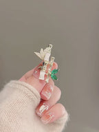 Green Bamboo Pearl Brooch – Garden-Inspired Jewel Pin Gift product video