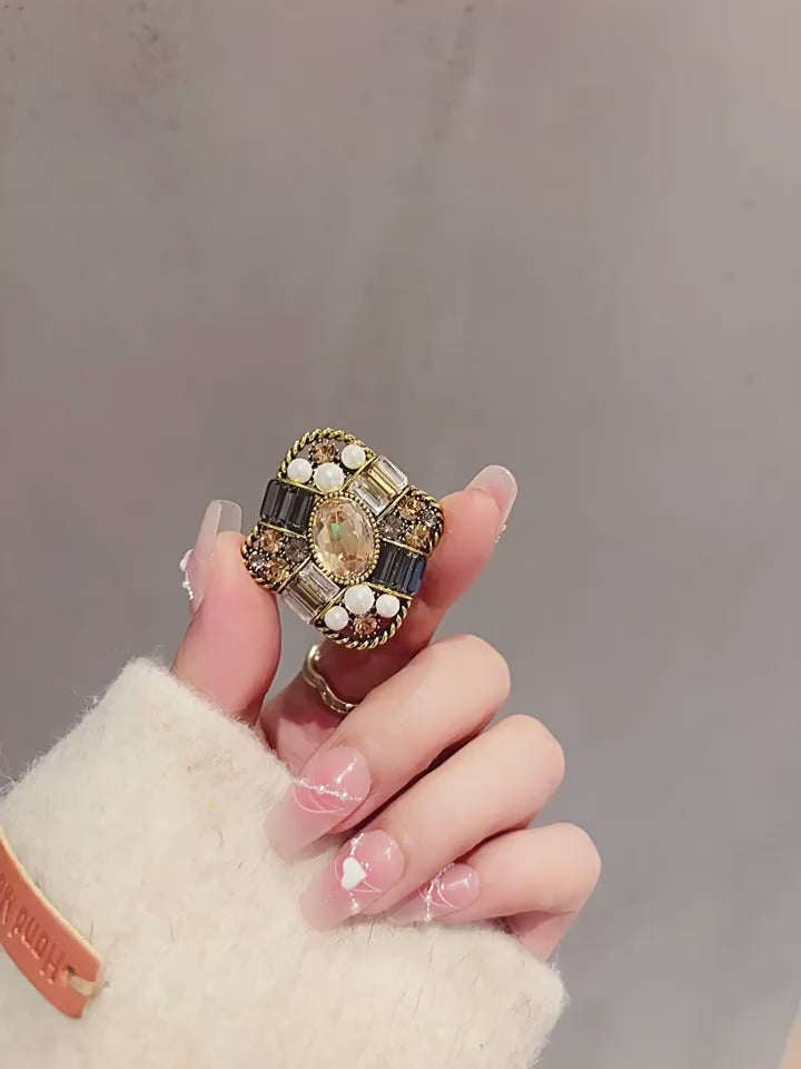 Crystal Pearl and Rhinestone Cluster Brooch - Jewel Gift product video