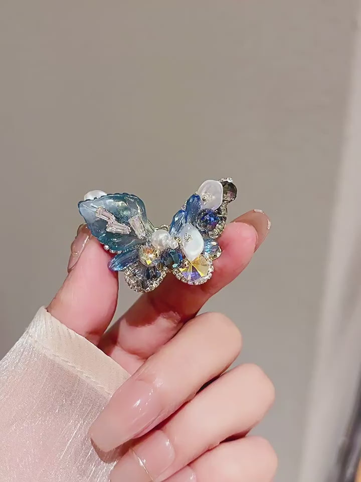 Crystal Butterfly Brooch - Winged Gift product video